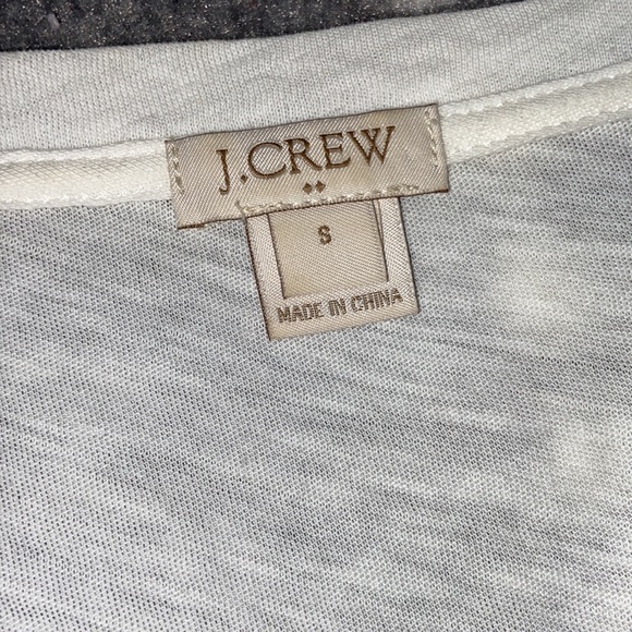 Two lace tshirts - Picture 3 of 7